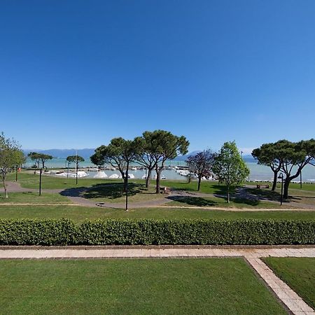 I Mosaici Apartments By Wonderful Italy Sirmione Exterior foto