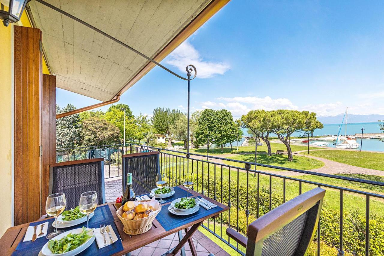 I Mosaici Apartments By Wonderful Italy Sirmione Exterior foto