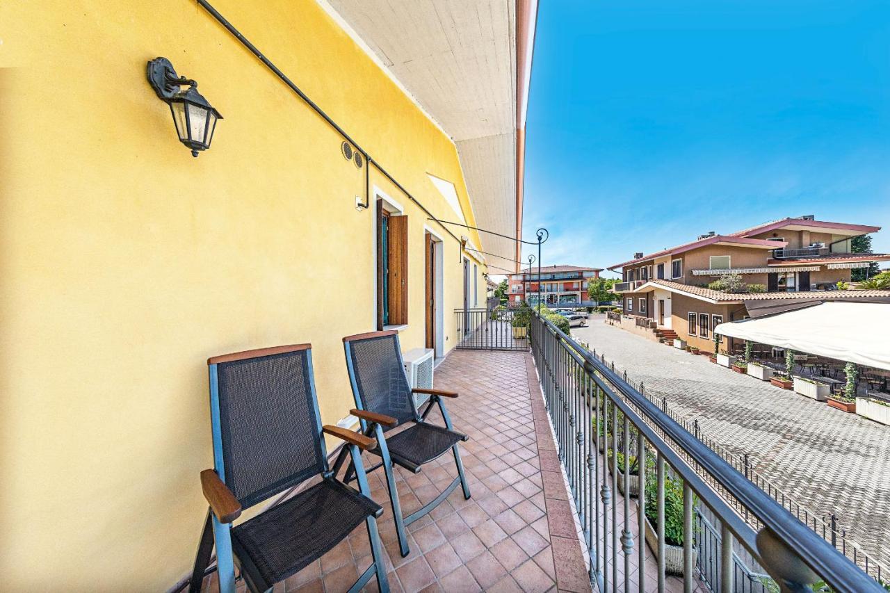 I Mosaici Apartments By Wonderful Italy Sirmione Exterior foto
