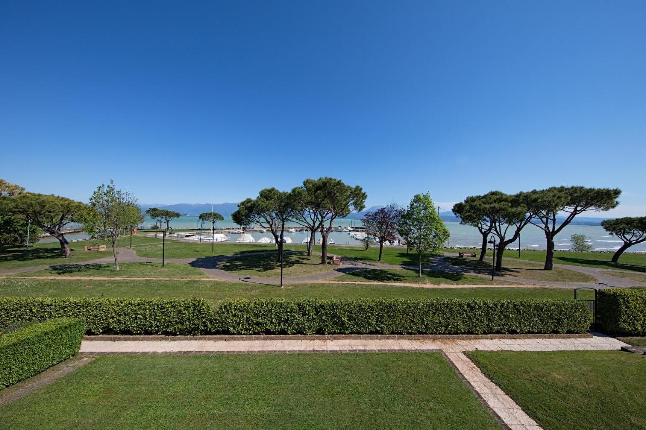 I Mosaici Apartments By Wonderful Italy Sirmione Exterior foto