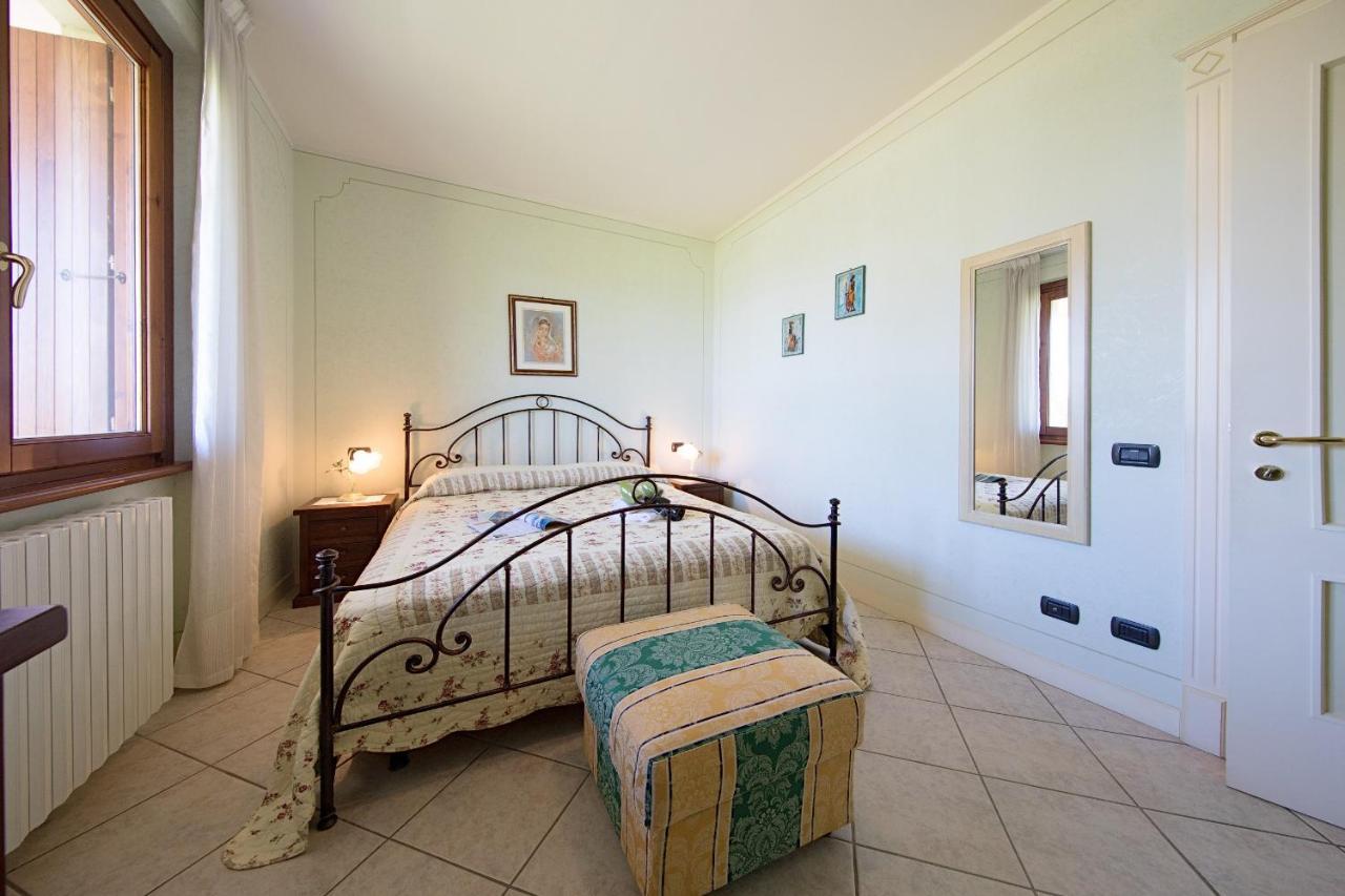 I Mosaici Apartments By Wonderful Italy Sirmione Exterior foto